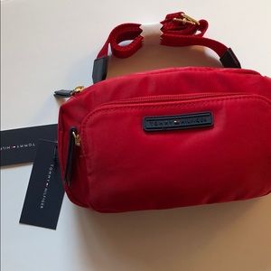 NWT🌸Tommy Hilfiger Multifunction Bag